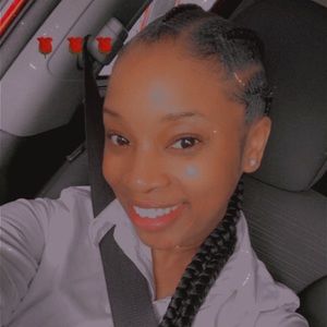 Meet your Posher, Amber